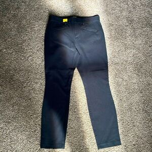 GAP Signature Skinny dress pants
